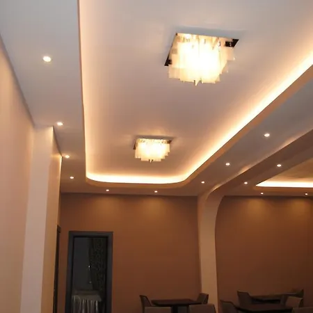 Hotel Palma Tirana